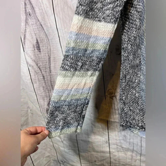 Wranglers Women’s Knit Long Sleeve Striped Sweater - Picture 5 of 5